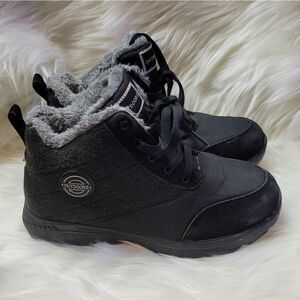 Black BomKinta Fur Lined Winter Boots.
